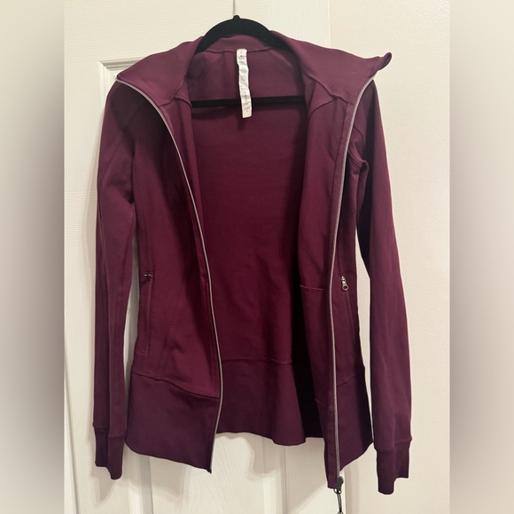 Lululemon Burgundy Define Jacket - Picture 2 of 4
